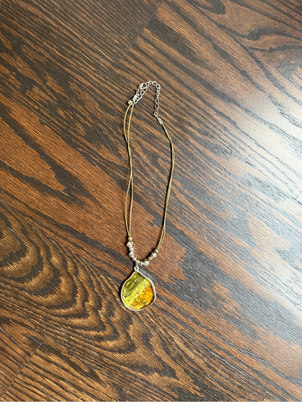 Kenneth Cole teardrop-shaped pendant necklace
